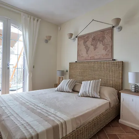 Domaine St Francois La Tour Apartment