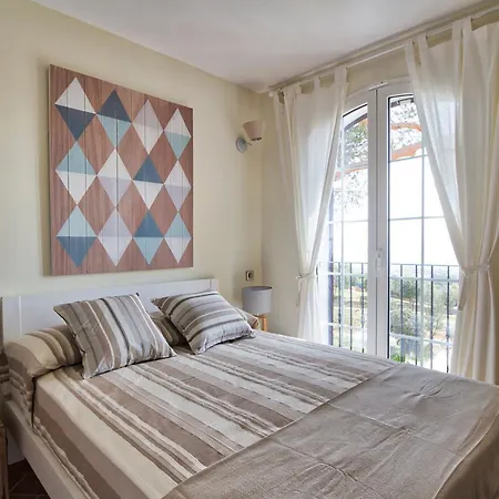 Domaine St Francois La Tour Apartment *