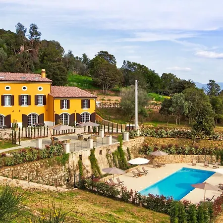 Domaine St Francois La Tour Apartment *